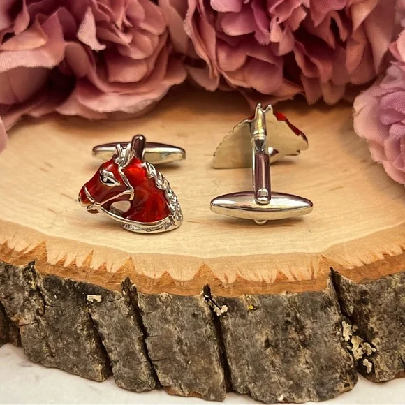 Handsome Bridled Red Chestnut Horse Head Cufflinks - Picture 8 of 16